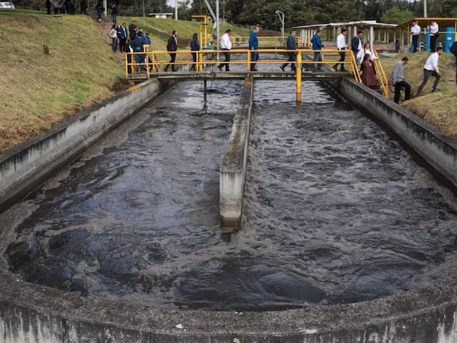 Entregan nueva planta de tratamiento de aguas residuales en Cundinamarca