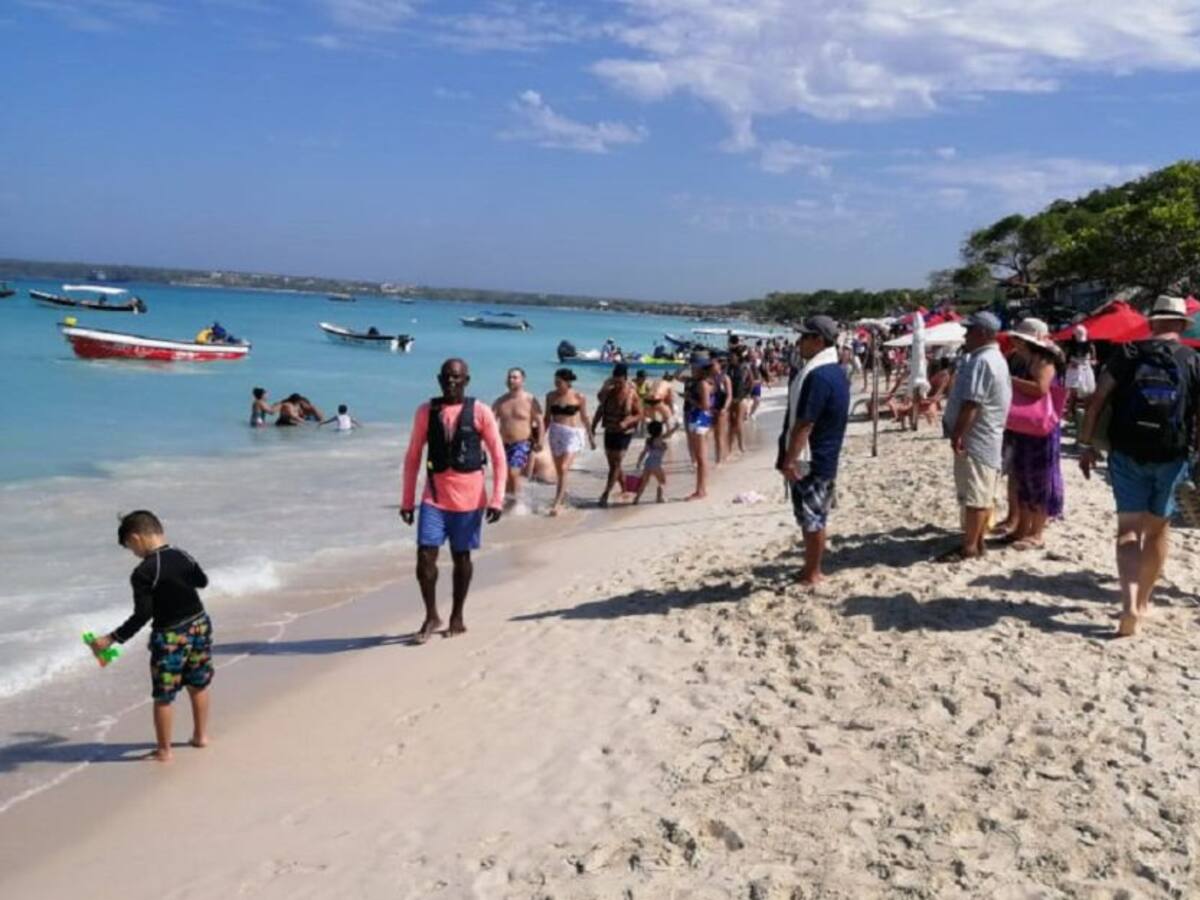 Analizan implementación de herramienta de Bandera Azul en Playa Blanca