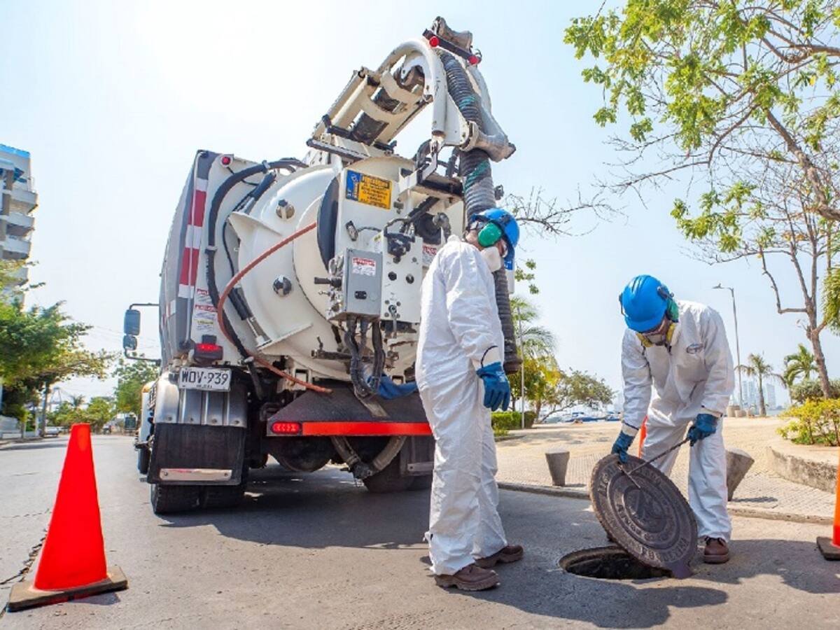 Acuacar alerta sobre aumento de obstrucción de redes de alcantarillado sanitario