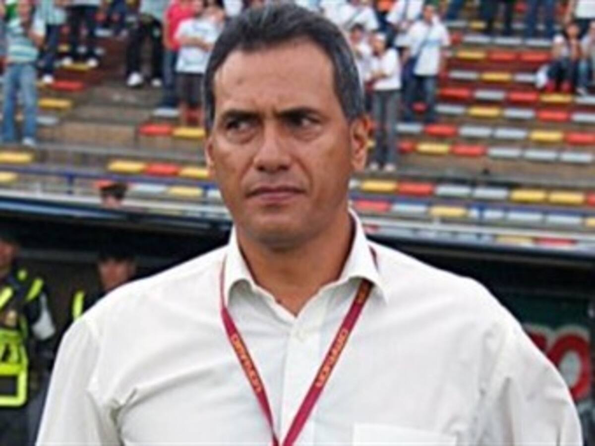 PERFIL / Hernán Torres el técnico de moda
