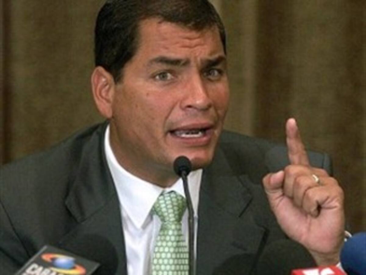 Ecuador propondrá a Colombia trabajo en contra de la minería ilegal