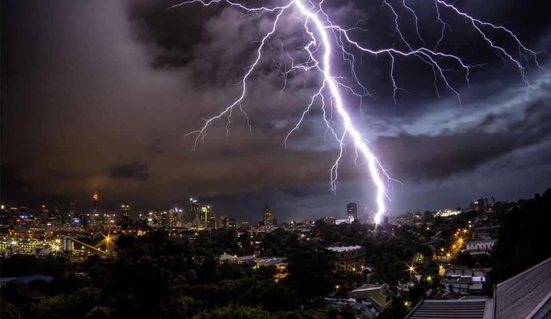 Tormenta eléctrica