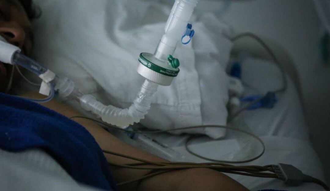 La ocupación de camas UCI en toda la red hospitalaria de Cartagena está en 66%