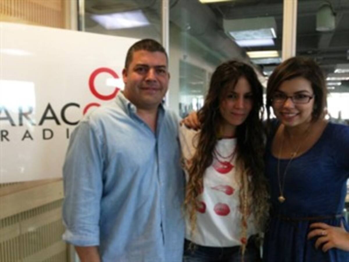 Duina del Mar presenta en Caracol Radio nueva canción junto a Cabas, “Besarte la boquita"
