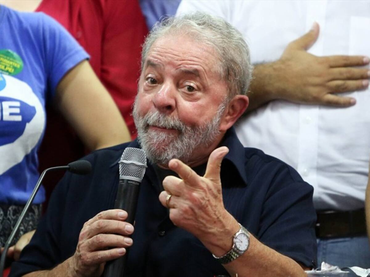Cargos contra Lula en recta final de juicio a Rousseff dejan dudas en Brasil