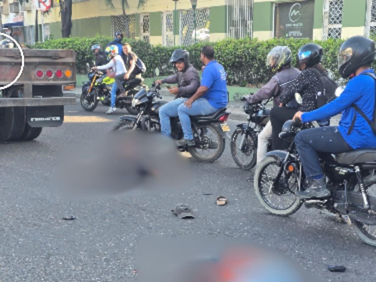 Motociclista muere en trágico accidente de tránsito en la avenida Crisanto Luque