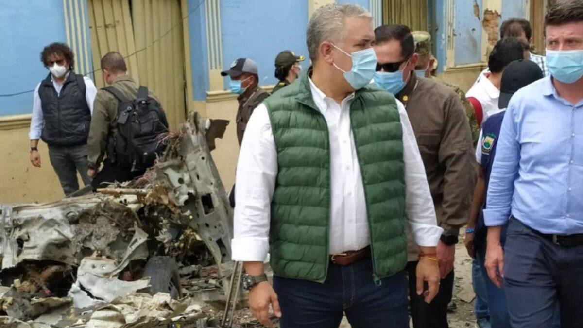 “Autores de atentado en Corinto no son revolucionarios sino asesinos” Duque