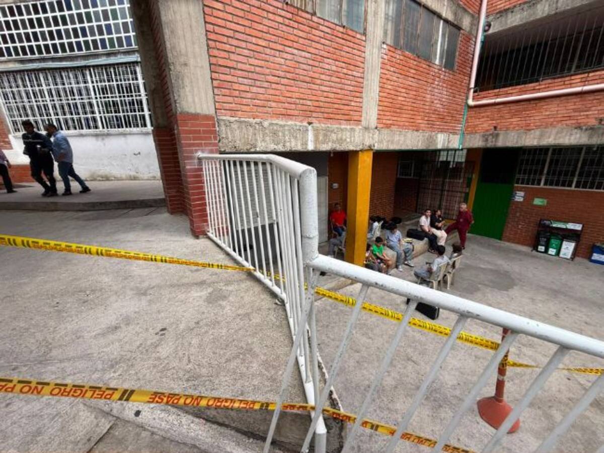 Colegio de Floridablanca advierte que podría cerrar tras cierre de zonas comunes por tubería de gas