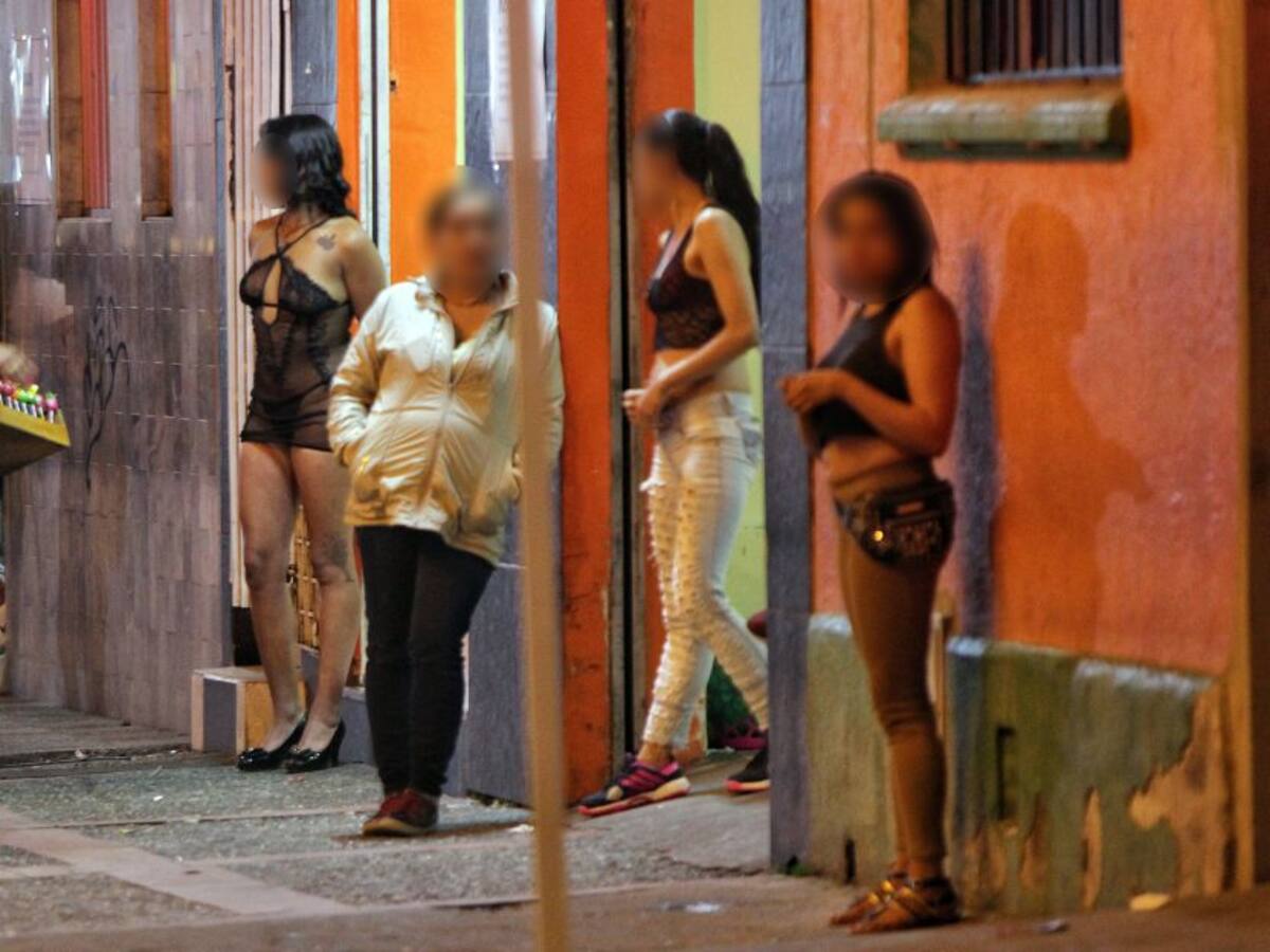 Voluntarios garantizan alimentación a trabajadoras sexuales en Pasto