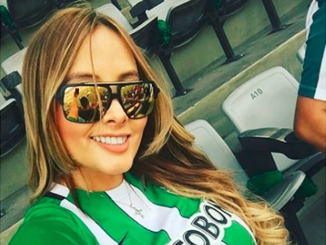 Con el numeral #NacionalPorLaCopa, seguidoras del equipo paisa muestran su mejor cara con la camiseta puesta, en las redes sociales.