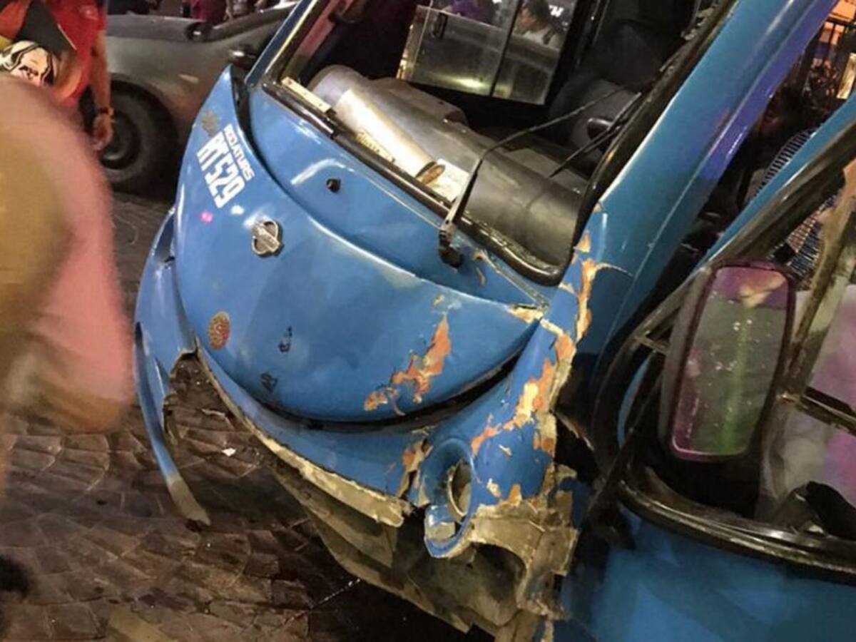 Buseta choca contra el Buenavista de Santa Marta y deja dos heridos