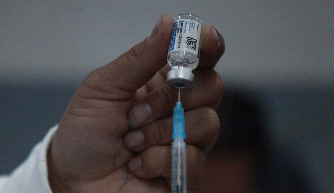 Las autoridades aseguraron que una gran cantidad de personas en este rango de edad aún no tiene el esquema completo de vacunación