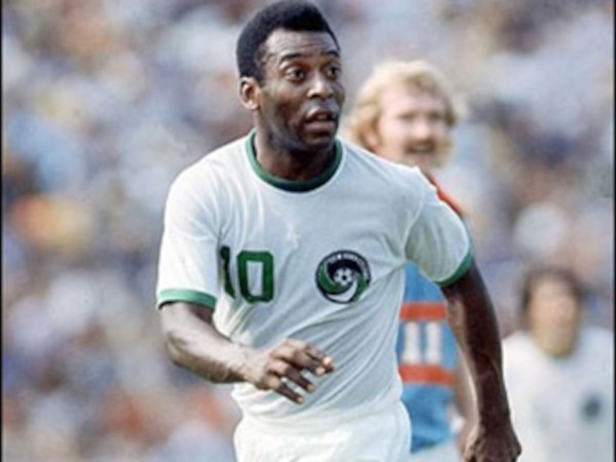 Pelé afirma que no tiene condiciones para jugar Mundial de Clubes con Santos