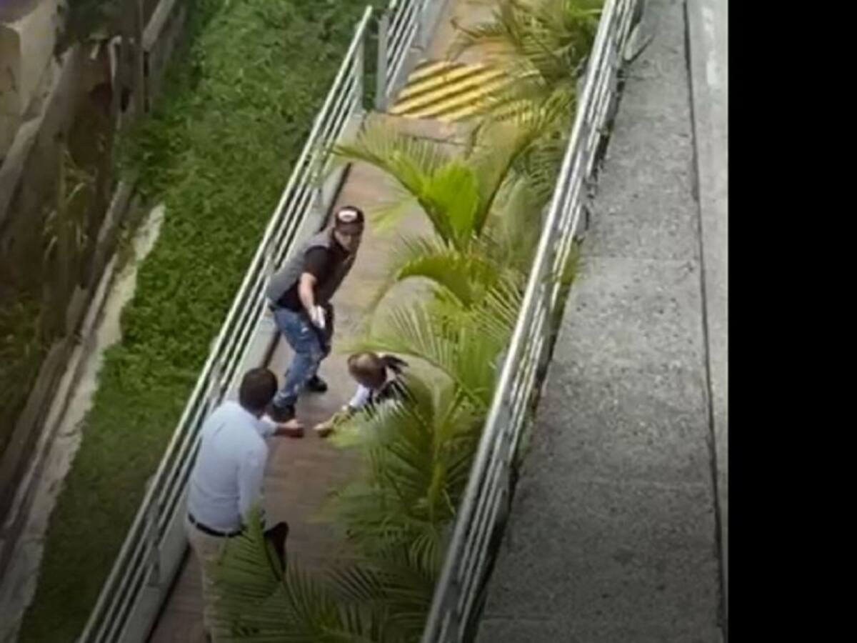 Video: atracan a dos extranjeros en el Poblado sur de Medellín