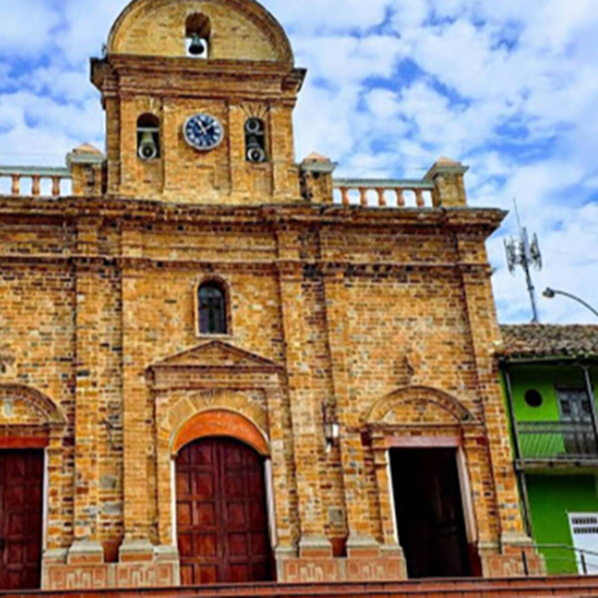 Investigan a alcalde de San Jerónimo por presunta inhabilidad para el cargo