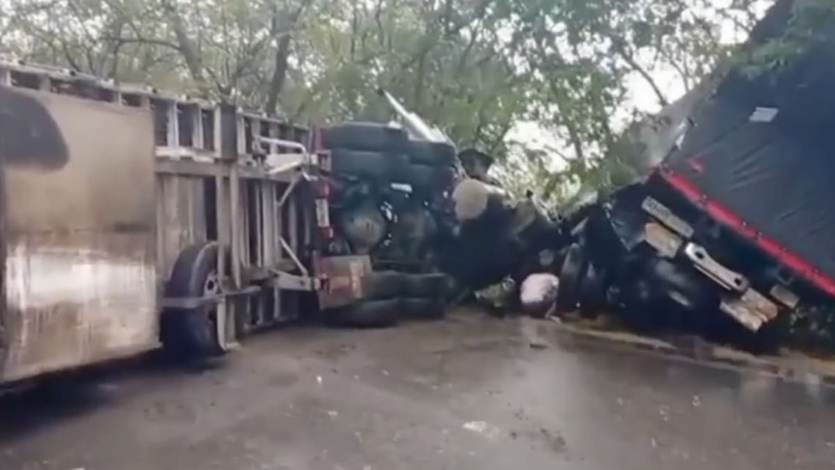 Accidente de tránsito ocasionó cierre de la vía Ibagué – Mariquita