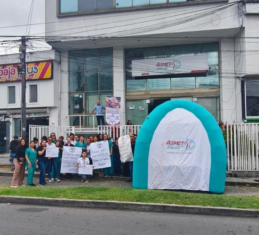 Paro trabajadores Asmet salud- Caracol Radio