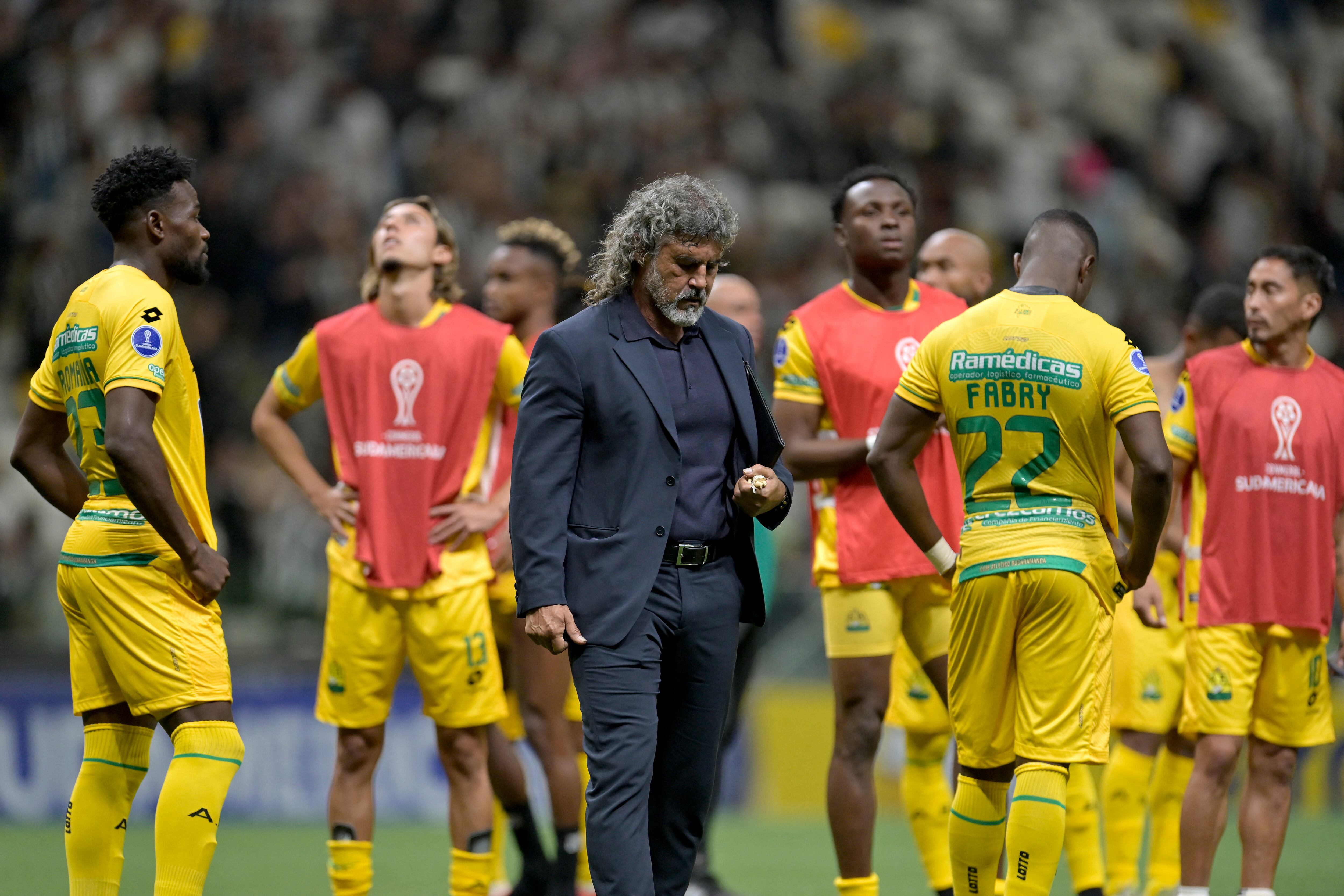 Bucaramanga cae en los penales con Atlético Mineiro y es eliminado de la Copa Sudamericana 2025. (Photo by DOUGLAS MAGNO / AFP) (Photo by DOUGLAS MAGNO/AFP via Getty Images)