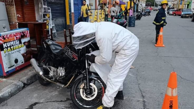 Sargento Marcos Urrea del cuerpo de bomberos voluntarios de Armenia