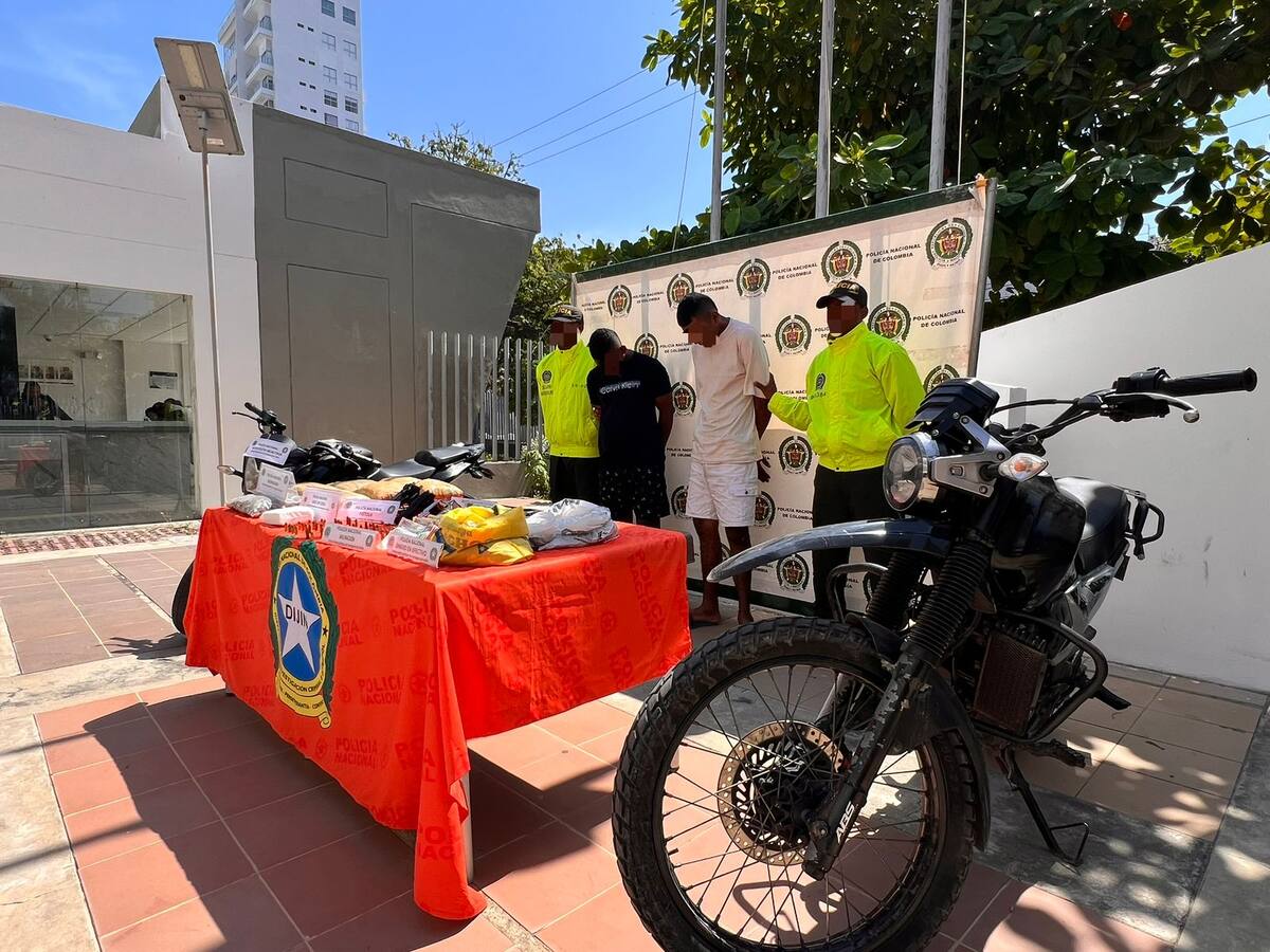 Capturados ‘Endersito’ y ‘Camilito’, presuntos traficantes de armas y drogas en Cartagena