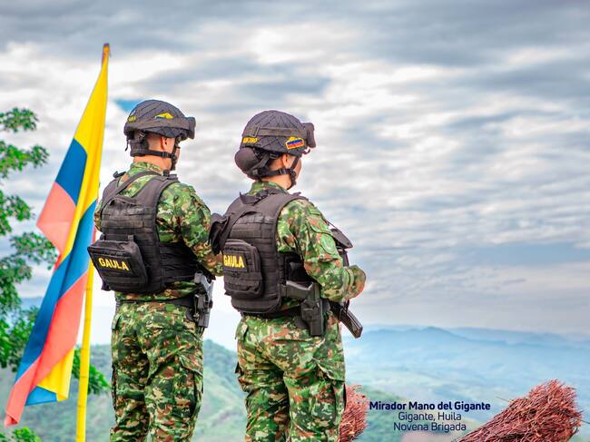 La presencia constante del soldado, las 24 horas del día, es una garantía de seguridad para los visitantes.