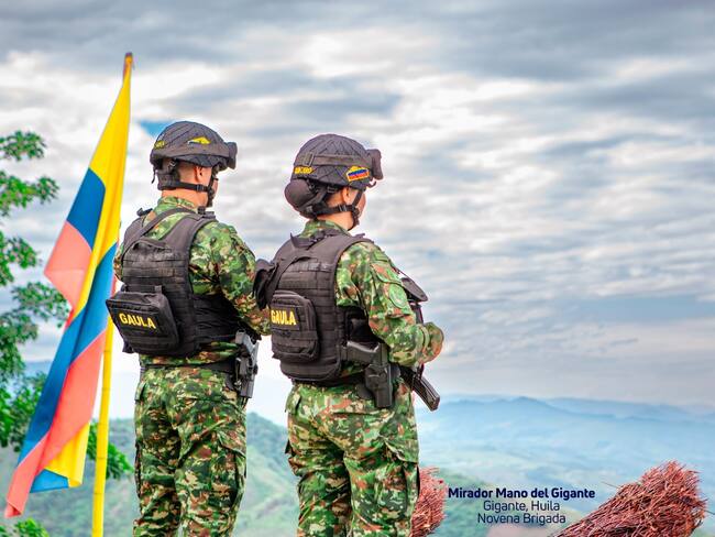 La presencia constante del soldado, las 24 horas del día, es una garantía de seguridad para los visitantes.