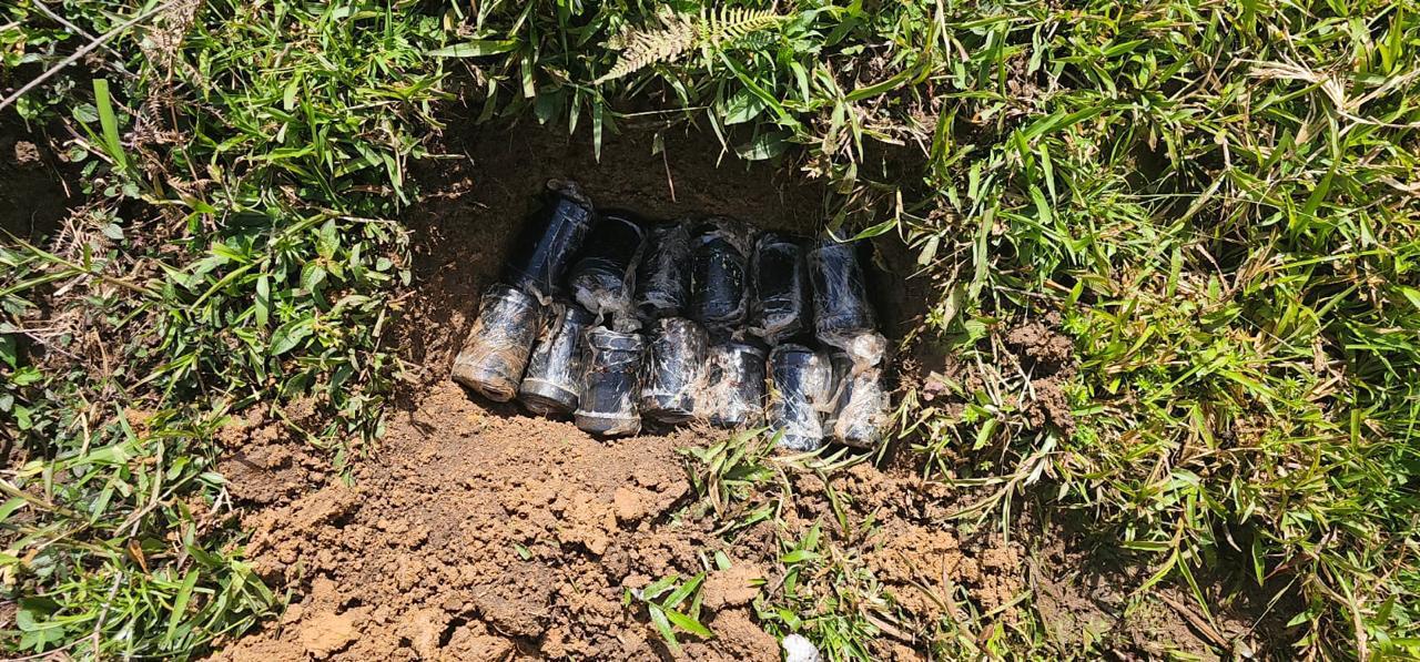 En lo que va del año, ya son 84 los explosivos destruidos. Foto Ejercito Caquetá.