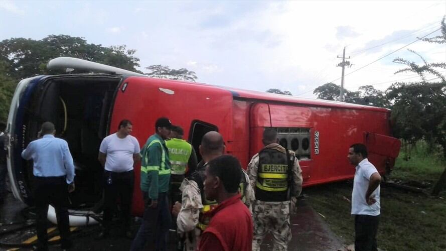 Una persona fallecida y más de 20 heridos por accidente de bus de Brasilia. Foto: