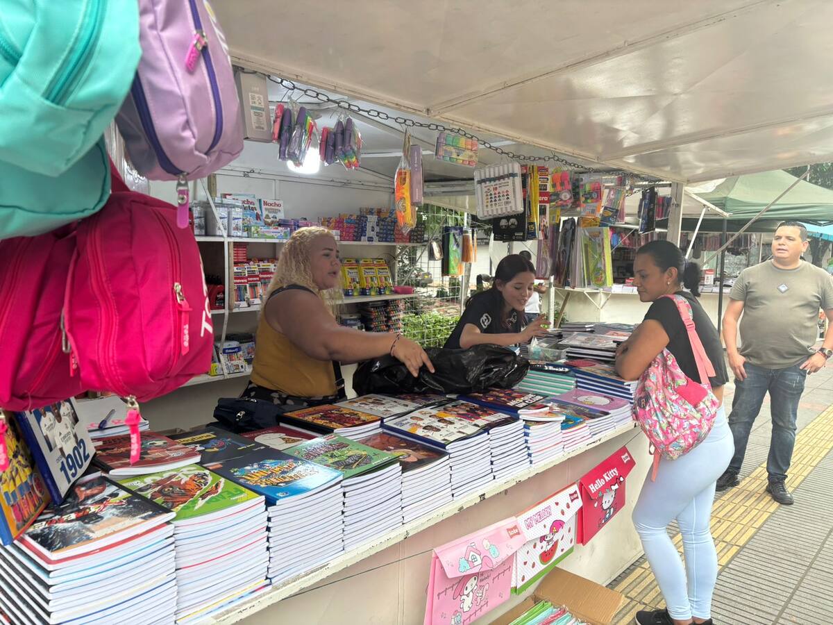 Comerciantes en Cúcuta se preparan para la temporada escolar