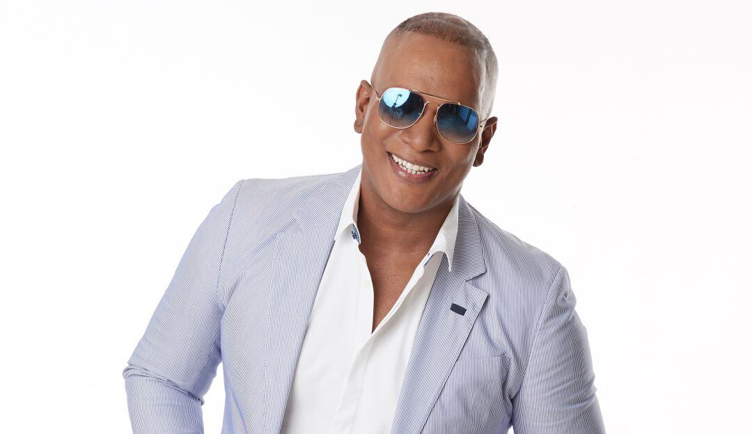 Dedicado a la música, su familia y la labor social