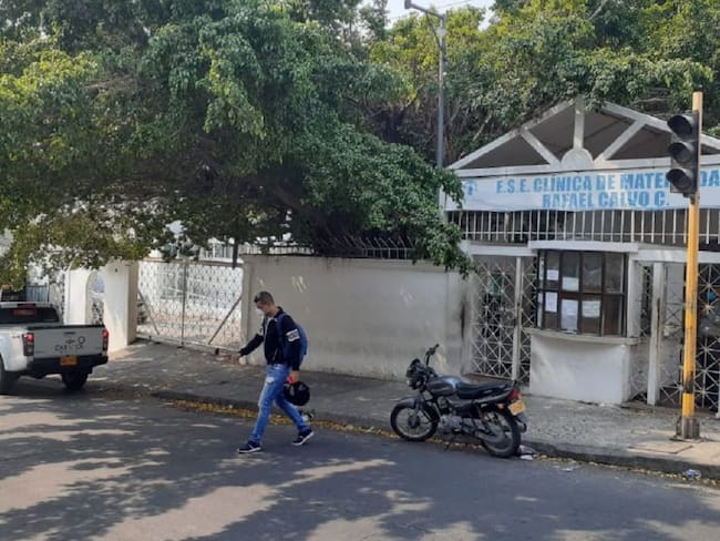 En Cartagena, médicos de la clínica Maternidad Rafael Calvo se van a paro