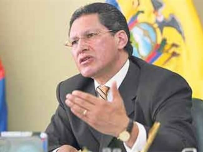 Fiscalía ecuatoriana inicia indagación por caso de corrupción contra Gobierno