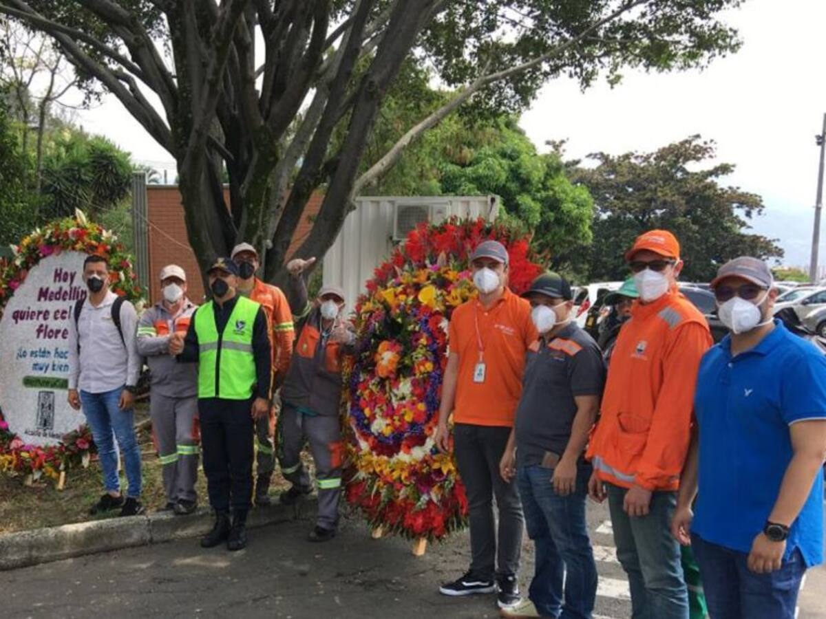 Campesinos donan silletas a personal de la salud, bomberos y policías