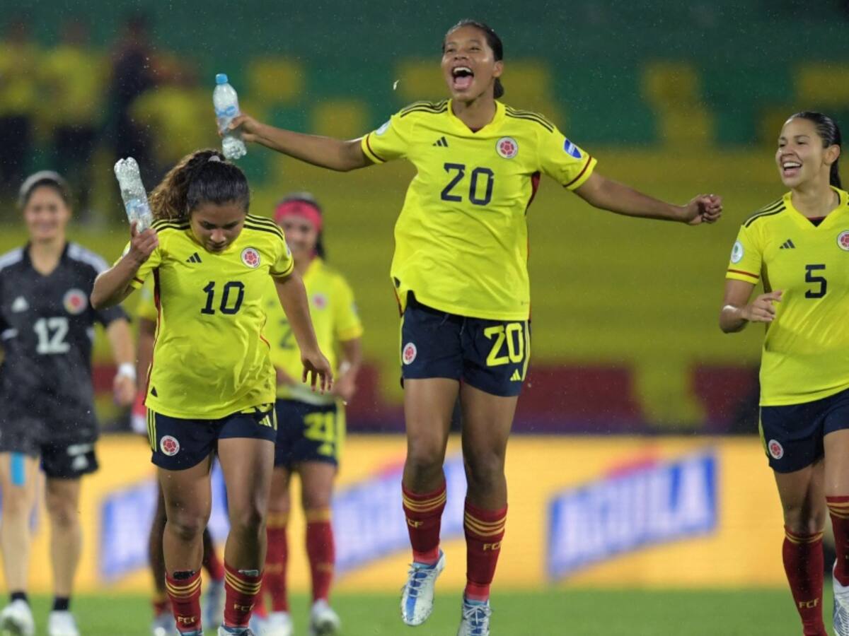 Mónica Ramos: "Vamos por el segundo objetivo, que es salir campeonas"