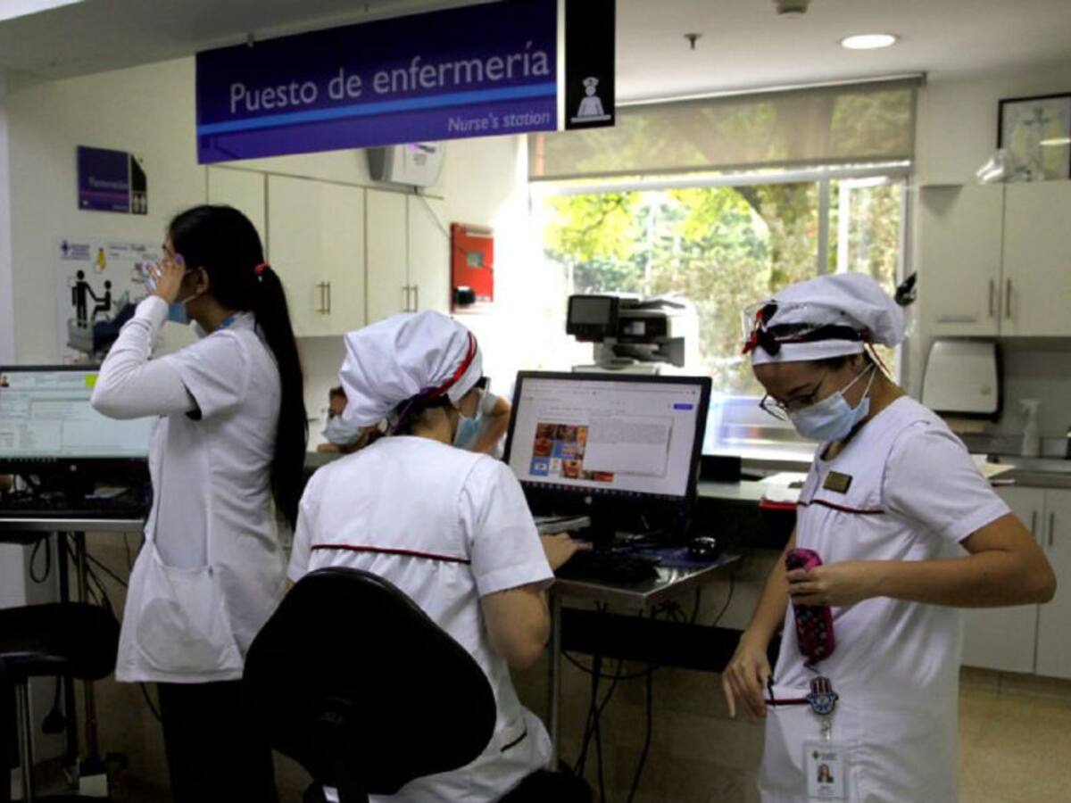 Teléfonos y links para actualizar los datos por la vacunación de COVID-19