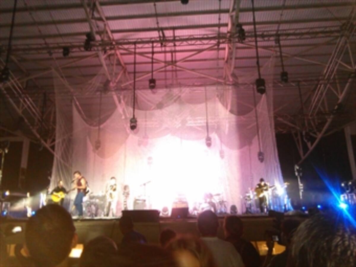 Juanes rindió homenaje a Diomedes Díaz y Gustavo Cerati en Valledupar