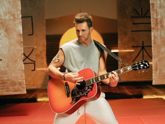 Axel presenta “Solo por hoy” una canción para vivir el ahora