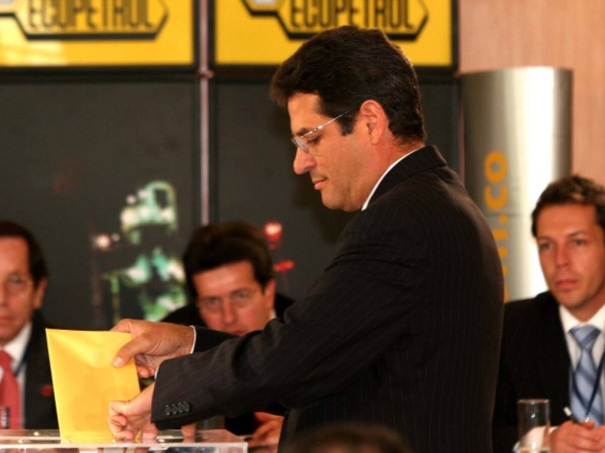 Glencore se lava las manos ante sobrecostos en Reficar