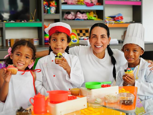 Dos mil niños y niñas celebran su día con el Carnaval Distrital del Juego en el Parque Espíritu del Manglar