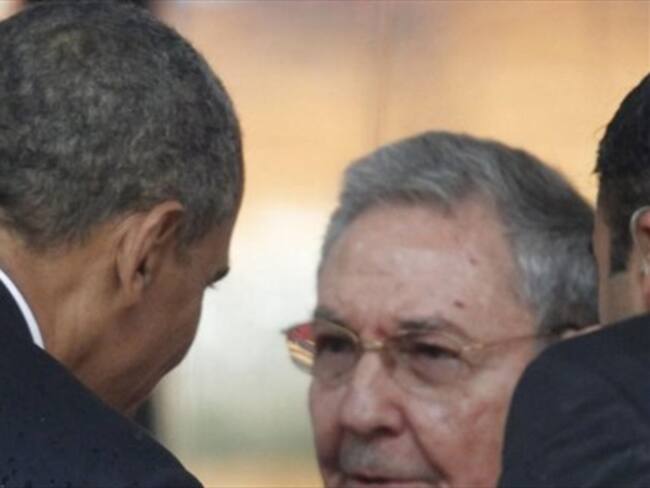 Expectativa por encuentro entre Obama y Castro