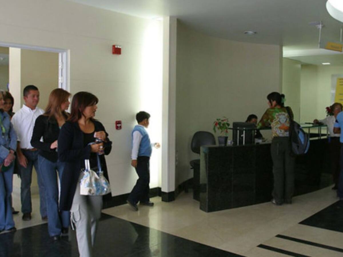 La EPS Convida estará en vigilancia especial otros cuatro meses