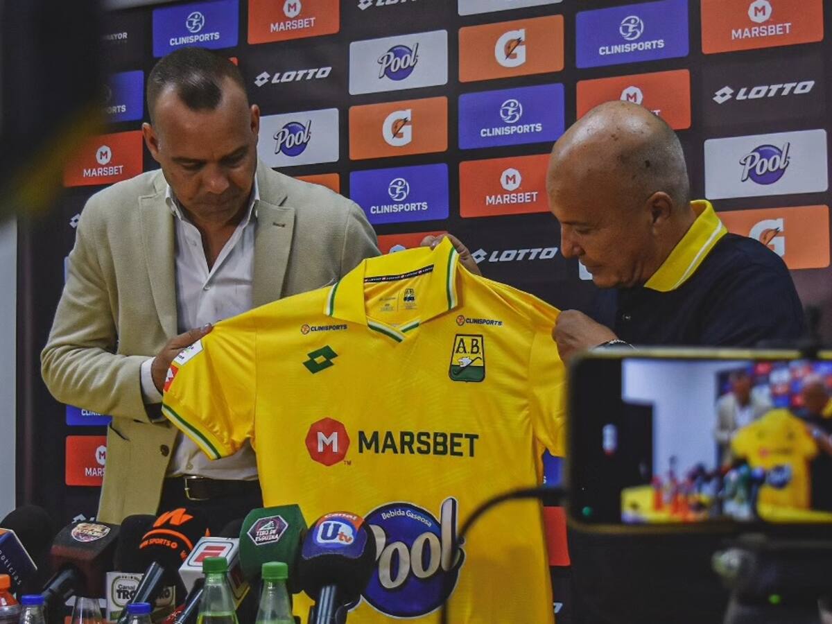 Jaime E. Quintero, presidente del Bucaramanga, confirma hinchada de Santa Fe en la final