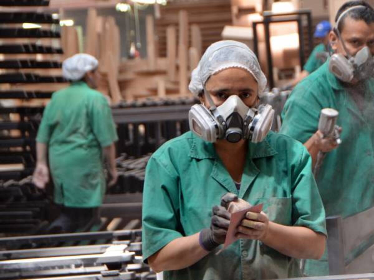 Rolls Royce interesados en comprar piezas aeronáuticas fabricadas en Risaralda