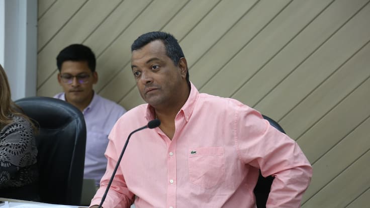 “Militancias de partidos no son vacas que se llevan al corral”: crítica de Víctor Salcedo a campañas