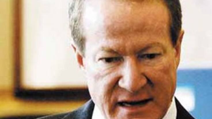 Brownfield: habría evidencia de vínculos del Almirante Bacci con el narcotráfico