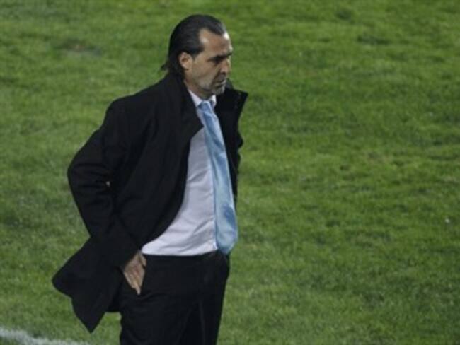 Campaña cibernética busca el retiro del técnico de Argentina