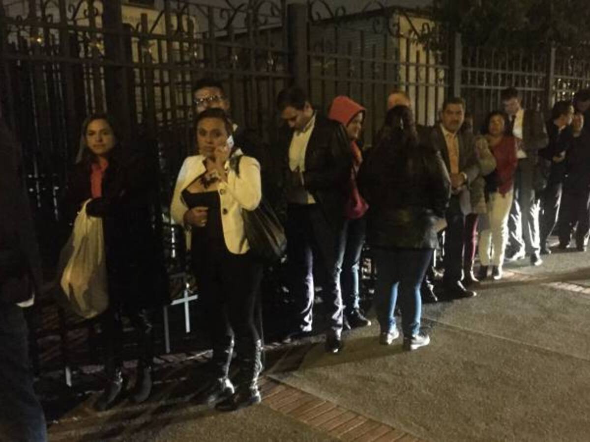 Gobernador de Cundinamarca madruga a dialogar con los ciudadanos