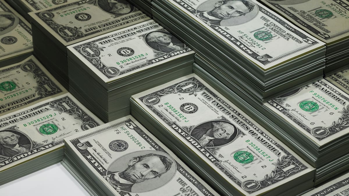 El fondo de Bill Ackman ofrece 64.000 millones de dólares por Universal Music