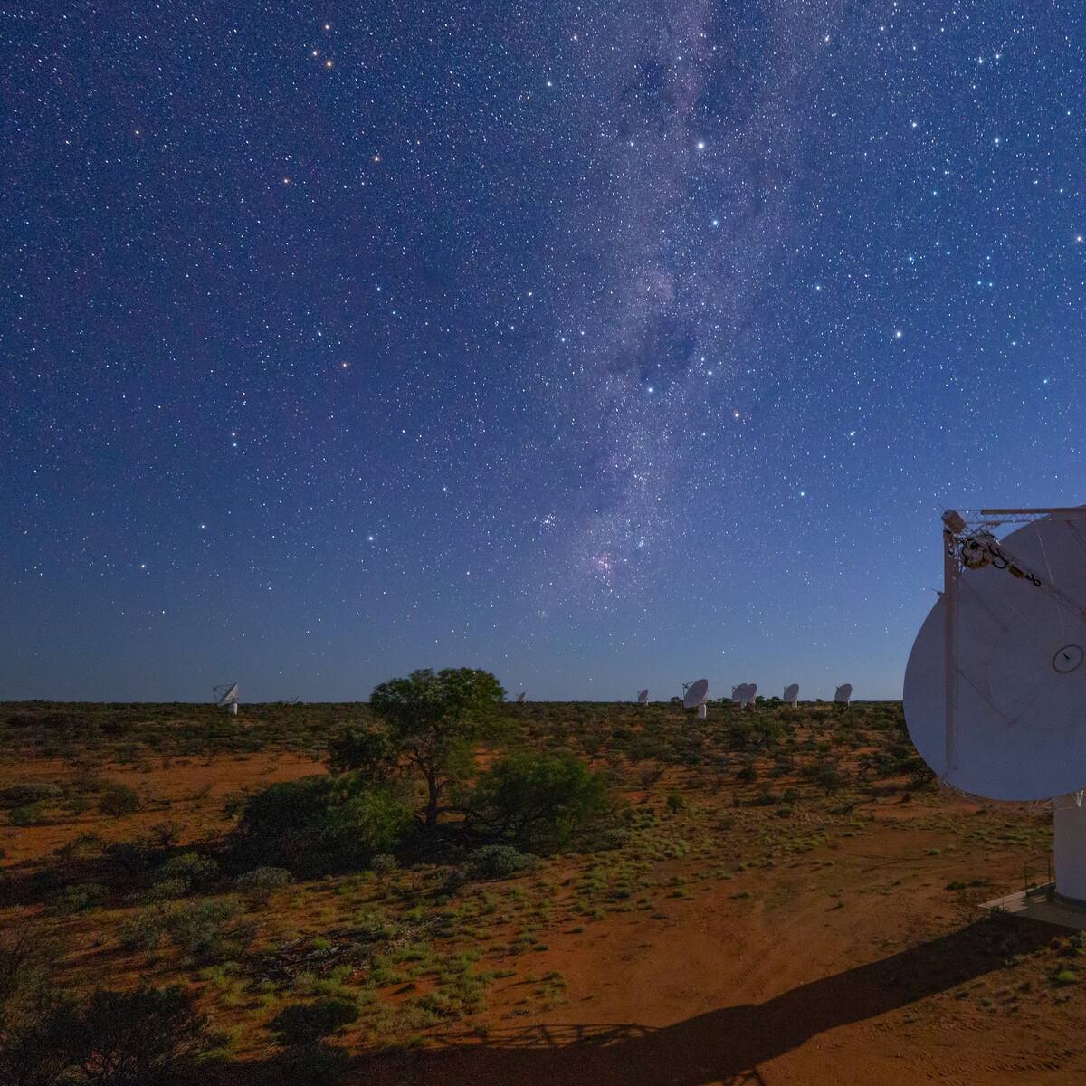 Astrónomos descubren extraño objeto en la Vía Láctea que emite señales cada 44 minutos