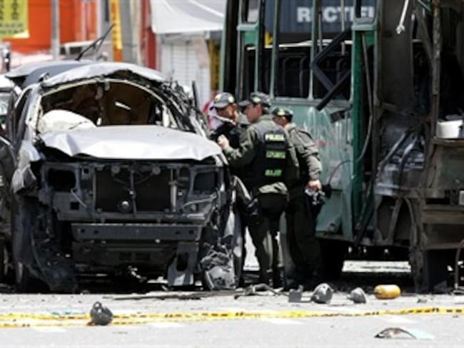 Fiscalía tiene video del hombre que instaló la bomba en el carro de Londoño